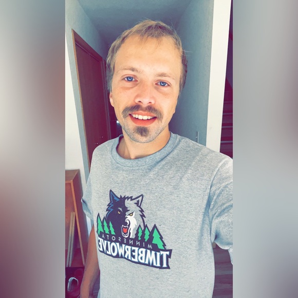 Meet your Posher, Casey - Picture 3 of 14